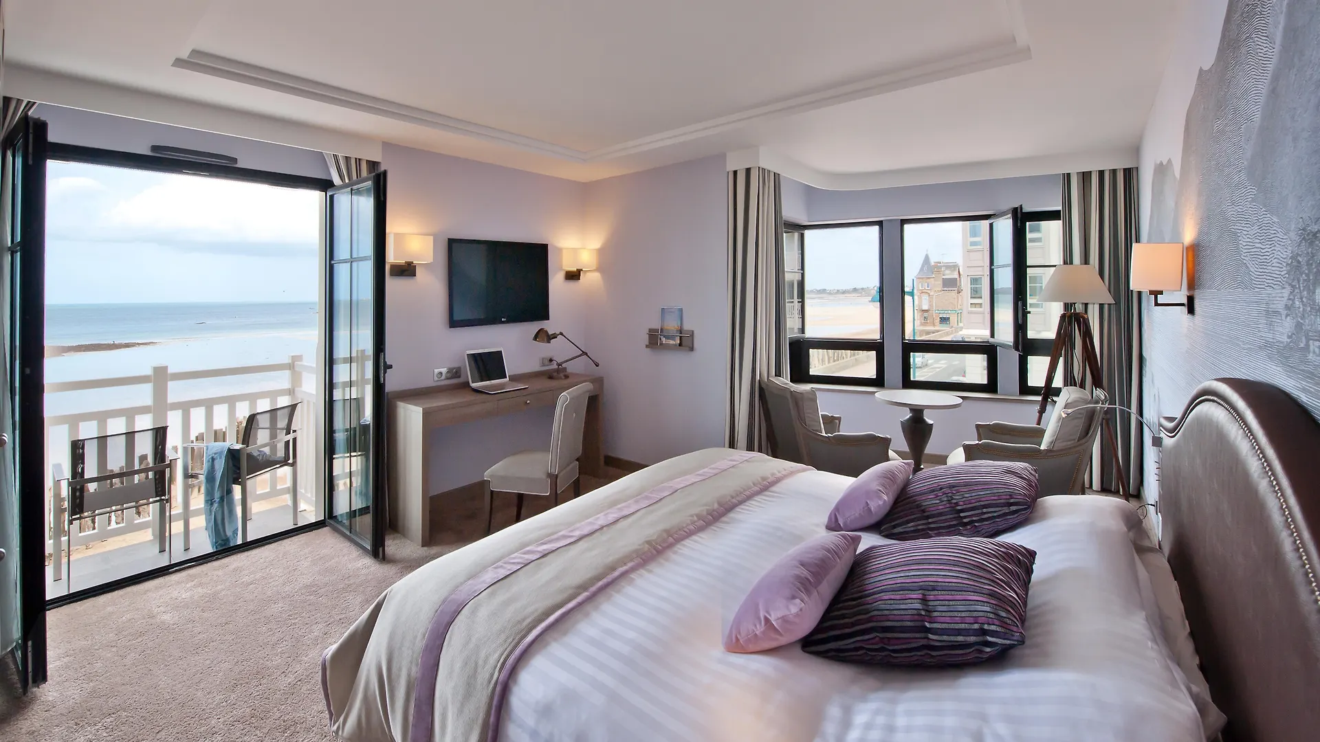 ****  Hotel Le Nouveau Monde Saint-Malo Frankrijk
