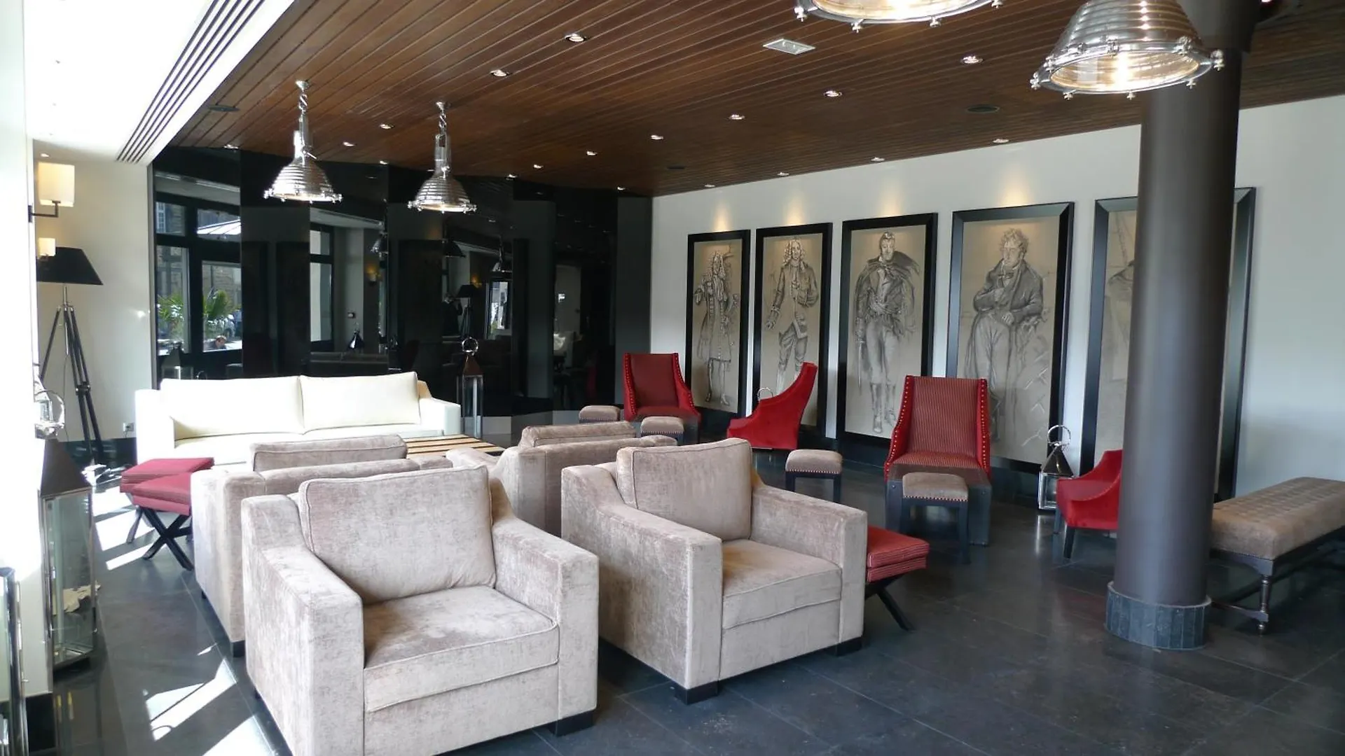 Hotel Le Nouveau Monde Saint-Malo 4*,  Frankrijk