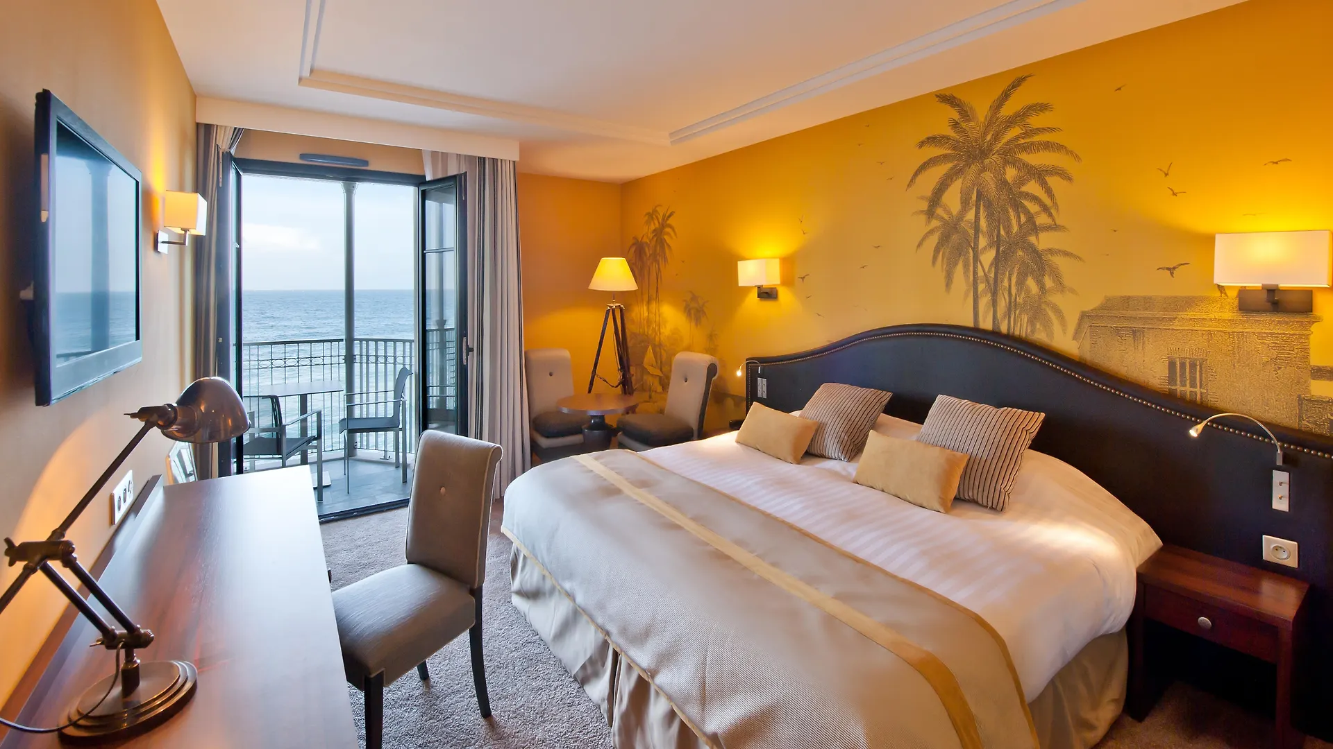 ****  Hotel Le Nouveau Monde Saint-Malo France
