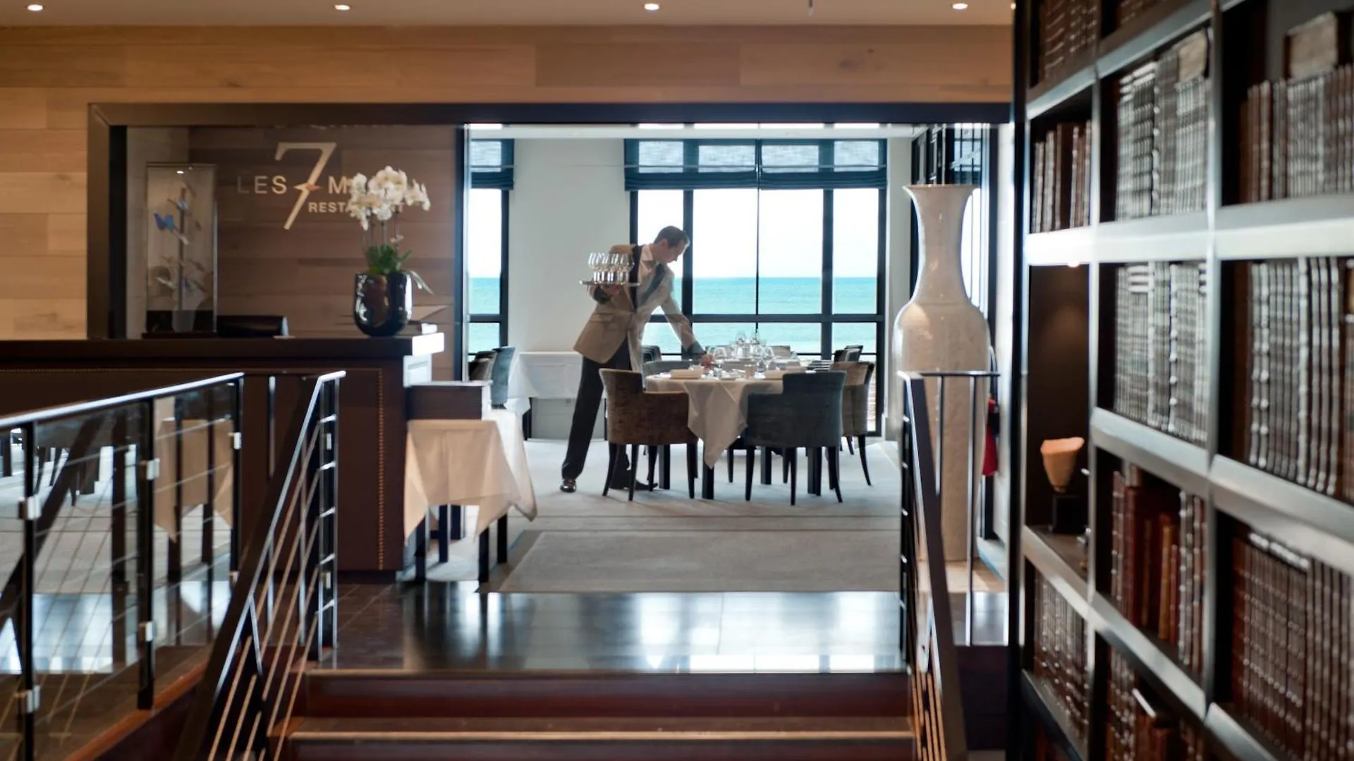 Hotel Le Nouveau Monde Saint-Malo France