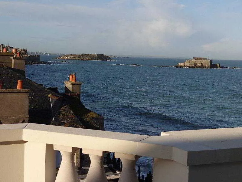 Hotel Le Nouveau Monde Saint-Malo